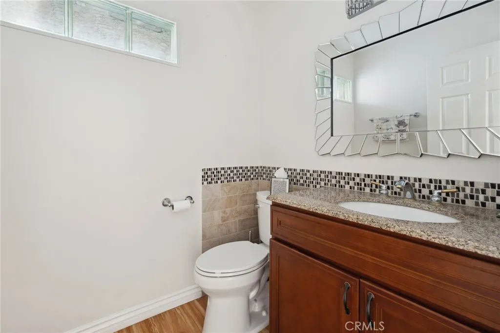 301 W Loraine Street 3, Glendale, California 91202 home-pic-10